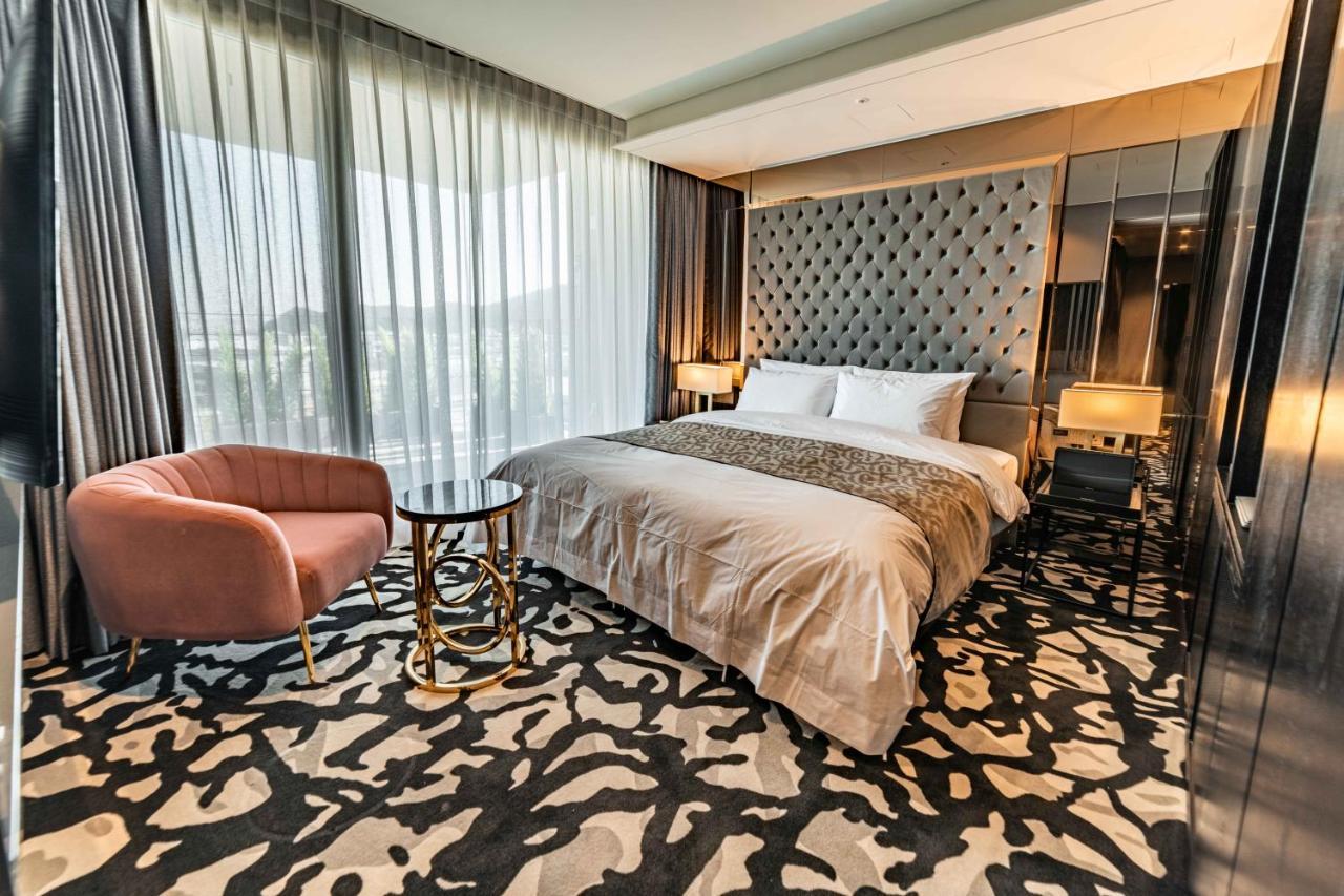 Best Louis Hamilton Hotel West Пусан Экстерьер фото